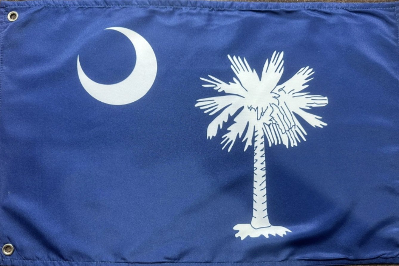 South Carolina State Flag 12" x 18" Stainless Grommets